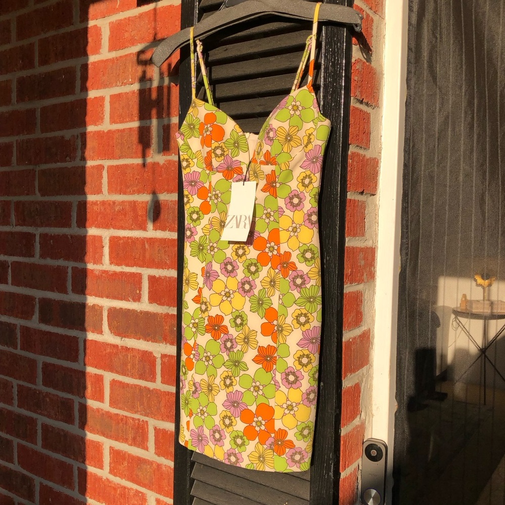 Zara NEW Floral printed Mini Dress XS - Picture 4 of 10
